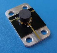 微帶嵌入式隔離器環(huán)形器5.8-8.5 GHz
